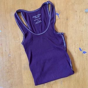 AMERICAN EAGLE Boyfriend Tank Burgundy